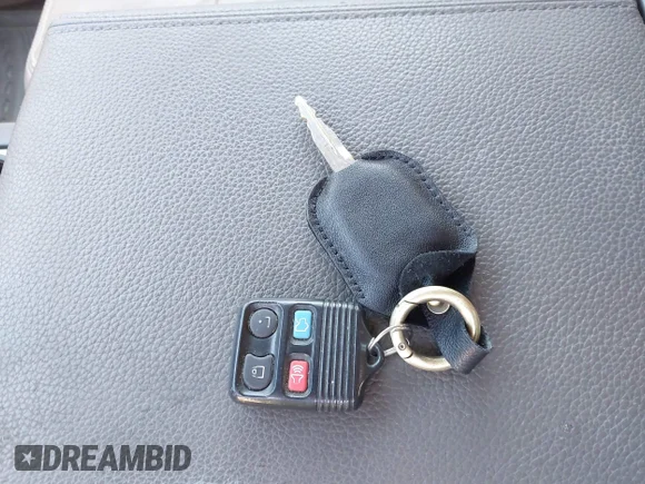 ✅ 2007 Ford Expedition XLT • VIN: 1FMFU165X7LA35852 • Лот: 43193378. Опубліковано раніше на IAAI з пробігом 146 248 миль. Безкоштовний доступ до архіву аукціонних продажів зі США та докладний звіт про історію автомобіля на DreamBid. Зображення 11.