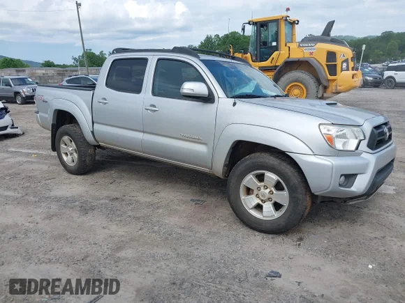 ✅ 2012 Toyota Tacoma • VIN: 5TFLU4EN7CX024160 • Lot: 45274401. Wystawiony na IAAI z przebiegiem 182 512 mil. Bezpłatny archiwum sprzedaży aukcyjnych z USA i szczegółowy raport historii pojazdu na DreamBid. Zdjęcie 1.