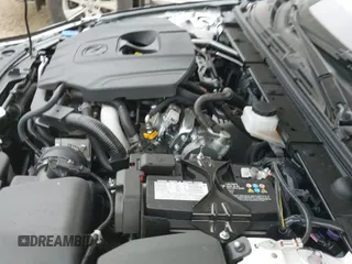 ✅ 2024 Mazda 3 S • VIN: 3MZBPAAM2RM432253 • Lot: 41749833. Listed on IAAI with 1,240 mi. Free auction sales archive from the USA and detailed vehicle history report at DreamBid. Image 18.