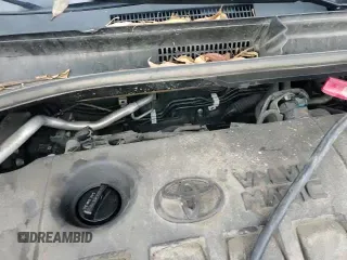 ✅ 2019 Toyota C-HR LE • VIN: JTNKHMBXXK1035589 • Lot: 82112545. Listed on Copart with 93,391 mi. Free auction sales archive from the USA and detailed vehicle history report at DreamBid. Image 16.