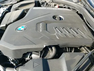 ✅ 2019 BMW 3 Series 330i • VIN: WBA5R1C54KAK10720 • Lot: 43388773. Wystawiony na IAAI z przebiegiem 44 293 mil. Bezpłatny archiwum sprzedaży aukcyjnych z USA i szczegółowy raport historii pojazdu na DreamBid. Zdjęcie 19.