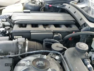 ✅ 2001 BMW Z3 3.0 • VIN: WBACN53401LJ59592 • Lot: 43315711. Wystawiony na IAAI z przebiegiem 96 258 mil. Bezpłatny archiwum sprzedaży aukcyjnych z USA i szczegółowy raport historii pojazdu na DreamBid. Zdjęcie 12.