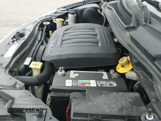 ✅ 2014 Chrysler Town & Country Touring L • VIN: 2C4RC1CG4ER279866 • Lot: 43707827. Listed on IAAI with 238,551 mi. Free auction sales archive from the USA and detailed vehicle history report at DreamBid. Image 19.