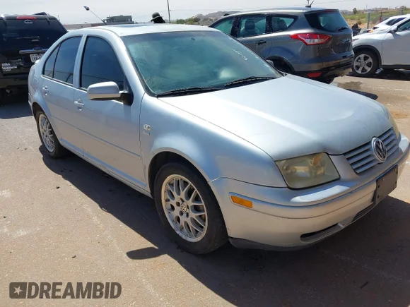 ✅ 2003 Volkswagen Jetta Wolfsburg Edition • VIN: 3VWPE69M33M177195 • Лот: 42272591. Опубликован ранее на IAAI с пробегом 198 754 миль. Бесплатный доступ к архиву аукционных продаж из США и подробный отчёт об истории автомобиля на DreamBid. Изображение 1.
