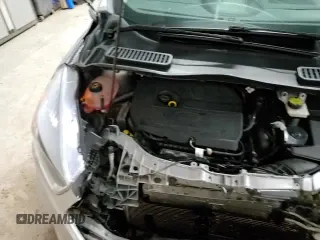 ✅ 2018 Ford Escape SE • VIN: 1FMCU0GD3JUC58772 • Lot: 90476765. Listed on Copart with 94,576 mi. Free auction sales archive from the USA and detailed vehicle history report at DreamBid. Image 16.