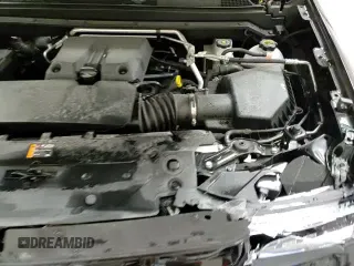 ✅ 2024 GMC Canyon 4WD Elevation • VIN: 1GTP6BEK5R1168551 • Lot: 71400945. Listed on Copart with 8,887 mi. Free auction sales archive from the USA and detailed vehicle history report at DreamBid. Image 15.