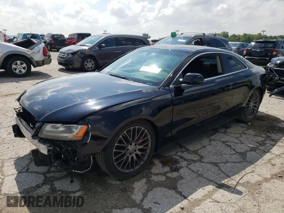 ✅ 2011 Audi A5 Premium Plus • VIN: WAULFAFR5BA031861 • Лот: 64519235. Опубликован ранее на Copart с пробегом 134 948 миль. Бесплатный доступ к архиву аукционных продаж из США и подробный отчёт об истории автомобиля на DreamBid. Изображение 1.