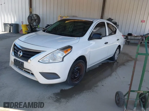 ✅ 2015 Nissan Versa SV • VIN: 3N1CN7AP4FL959337 • Lot: 45032411. Wystawiony na IAAI z przebiegiem 227 129 mil. Bezpłatny archiwum sprzedaży aukcyjnych z USA i szczegółowy raport historii pojazdu na DreamBid. Zdjęcie 2.