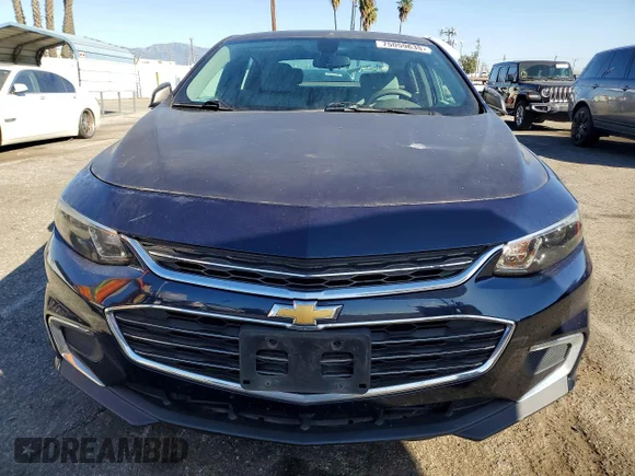 ✅ 2017 Chevrolet Malibu LS • VIN: 1G1ZC5ST1HF210305 • Лот: 75059635. Опубликован ранее на Copart с пробегом 77 538 миль. Бесплатный доступ к архиву аукционных продаж из США и подробный отчёт об истории автомобиля на DreamBid. Изображение 5.