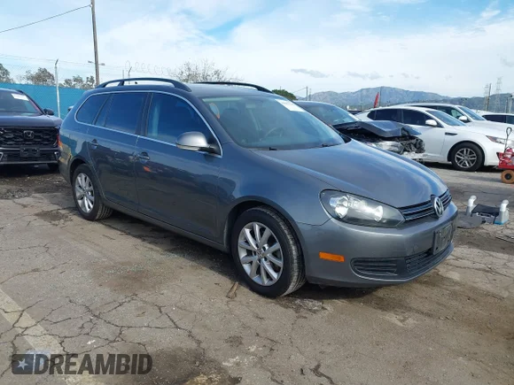 ✅ 2012 Volkswagen Jetta SE • VIN: 3VWPP7AJ9CM603327 • Lot: 44081744. Listed on IAAI with 245,474 mi. Free auction sales archive from the USA and detailed vehicle history report at DreamBid. Image 1.