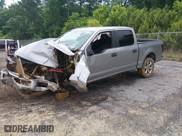 ✅ 2020 Ford F-150 XLT • VIN: 1FTEW1EP6LKE61101 • Lot: 45049045. Wystawiony na IAAI z przebiegiem 74 085 mil. Bezpłatny archiwum sprzedaży aukcyjnych z USA i szczegółowy raport historii pojazdu na DreamBid. Zdjęcie 2.