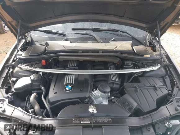 ✅ 2011 BMW 3 Series 328i xDrive • VIN: WBAPK5G56BNN80364 • Lot: 44124892. Wystawiony na IAAI z przebiegiem 127 274 mil. Bezpłatny archiwum sprzedaży aukcyjnych z USA i szczegółowy raport historii pojazdu na DreamBid. Zdjęcie 10.