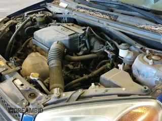 ✅ 2004 Toyota RAV4 • VIN: JTEHD20V146012882 • Lot: 43400073. Wystawiony na IAAI z przebiegiem 154 145 mil. Bezpłatny archiwum sprzedaży aukcyjnych z USA i szczegółowy raport historii pojazdu na DreamBid. Zdjęcie 19.