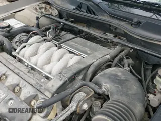 ✅ 2000 Lincoln Continental • VIN: 1LNHM97V1YY865971 • Lot: 42044685. Wystawiony na IAAI z przebiegiem 90 480 mil. Bezpłatny archiwum sprzedaży aukcyjnych z USA i szczegółowy raport historii pojazdu na DreamBid. Zdjęcie 19.