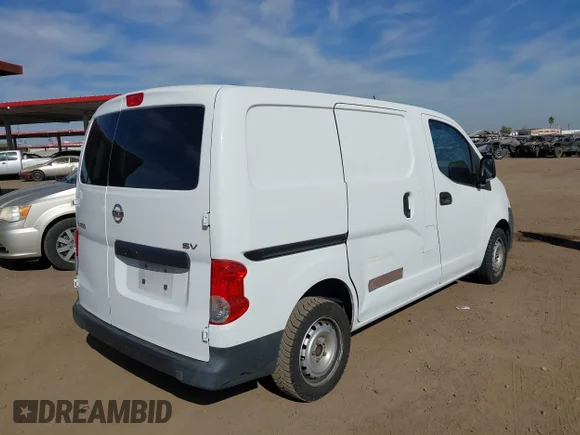 ✅ 2016 Nissan NV200 S • VIN: 3N6CM0KNXGK698661 • Lot: 41566086. Wystawiony na IAAI z przebiegiem 249 676 mil. Bezpłatny archiwum sprzedaży aukcyjnych z USA i szczegółowy raport historii pojazdu na DreamBid. Zdjęcie 4.