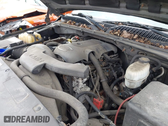✅ 2004 Chevrolet Suburban LS • VIN: 3GNEC16Z34G110624 • Lot: 42177917. Wystawiony na IAAI z przebiegiem 268 968 mil. Bezpłatny archiwum sprzedaży aukcyjnych z USA i szczegółowy raport historii pojazdu na DreamBid. Zdjęcie 10.