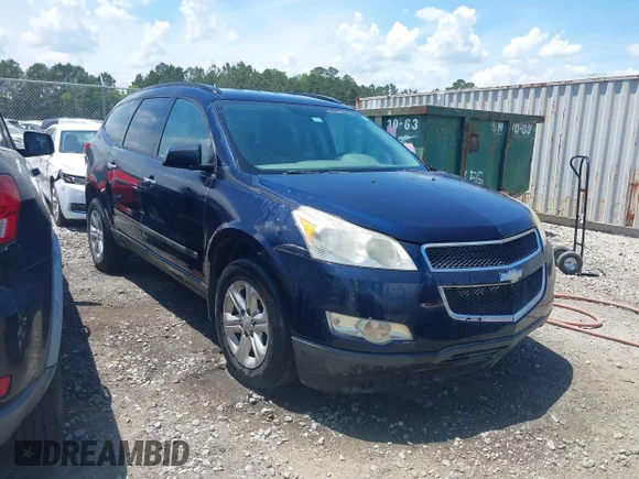 ✅ 2012 Chevrolet Traverse LS • VIN: 1GNKREED4CJ141411 • Лот: 45188162. Опубликован ранее на IAAI с пробегом 216 461 миль. Бесплатный доступ к архиву аукционных продаж из США и подробный отчёт об истории автомобиля на DreamBid. Изображение 1.