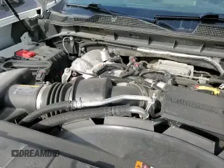 2021 Chevrolet Silverado 3500HD LT z VIN 1GC4YTEY7MF290086, wystawiony jako Copart lot #45716475 z przebiegiem 110 374 mil mil oraz Czysty tytuł • Clean title. Historia ofert i sprzedaży dostępna na DreamBid. Obrazek 13.