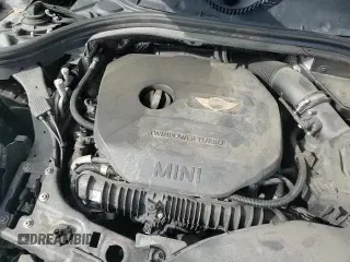 ✅ 2017 MINI Clubman Cooper S • VIN: WMWLN9C53H2E48534 • Lot: 66095755. Listed on Copart with 92,843 mi. Free auction sales archive from the USA and detailed vehicle history report at DreamBid. Image 15.