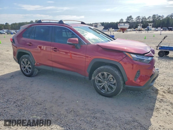 ✅ 2024 Toyota RAV4 Hybrid XLE Premium • VIN: JTMB6RFV0RD136889 • Lot: 76781845. Wystawiony na Copart z przebiegiem 12 637 mil. Bezpłatny archiwum sprzedaży aukcyjnych z USA i szczegółowy raport historii pojazdu na DreamBid. Zdjęcie 4.