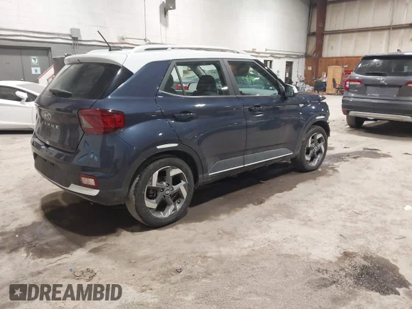 ✅ 2025 Hyundai Venue SEL • VIN: KMHRC8A35SU353251 • Lot: 44093000. Wystawiony na IAAI z przebiegiem 12 181 mil. Bezpłatny archiwum sprzedaży aukcyjnych z USA i szczegółowy raport historii pojazdu na DreamBid. Zdjęcie 4.
