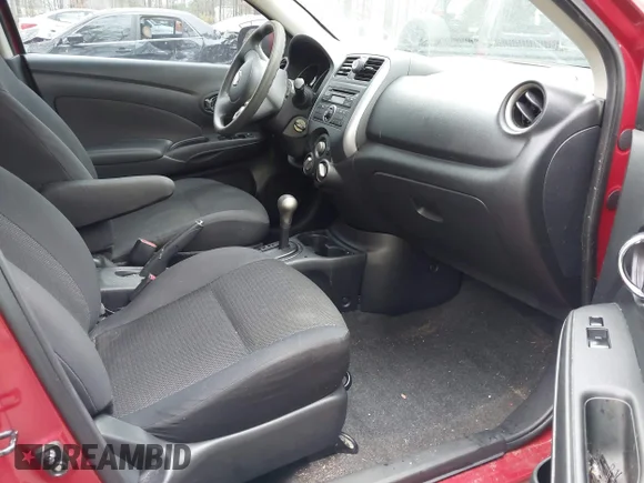 ✅ 2013 Nissan Versa SV • VIN: 3N1CN7AP3DL845004 • Lot: 44074830. Wystawiony na IAAI z przebiegiem 124 147 mil. Bezpłatny archiwum sprzedaży aukcyjnych z USA i szczegółowy raport historii pojazdu na DreamBid. Zdjęcie 5.