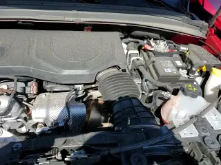 2024 Dodge Hornet R/T z VIN ZACPDFCW7R3A33923, wystawiony jako Copart lot #49929665 z przebiegiem 39 078 mil mil oraz Nie do naprawy • Non repairable. Historia ofert i sprzedaży dostępna na DreamBid. Obrazek 14.