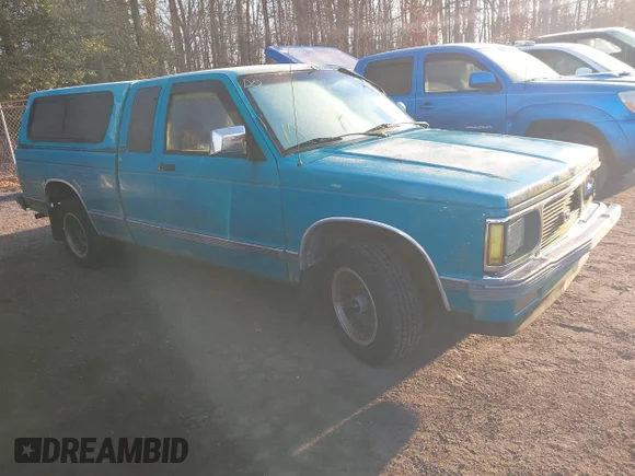 ✅ 1992 GMC Sonoma SLS • VIN: 1GTCS19ZXN8522772 • Lot: 44090261. Listed on IAAI with 134,032 mi. Free auction sales archive from the USA and detailed vehicle history report at DreamBid. Image 1.