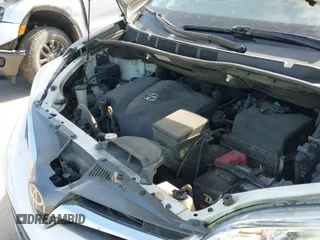 ✅ 2019 Toyota Sienna XLE • VIN: 5TDDZ3DC3KS221802 • Lot: 43416124. Wystawiony na IAAI z przebiegiem 149 380 mil. Bezpłatny archiwum sprzedaży aukcyjnych z USA i szczegółowy raport historii pojazdu na DreamBid. Zdjęcie 21.