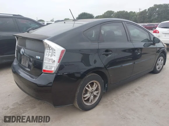 ✅ 2010 Toyota Prius II • VIN: JTDKN3DU6A0102784 • Lot: 45430345. Wystawiony na IAAI z przebiegiem 222 613 mil. Bezpłatny archiwum sprzedaży aukcyjnych z USA i szczegółowy raport historii pojazdu na DreamBid. Zdjęcie 4.