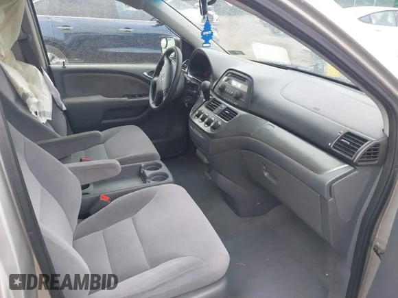 ✅ 2007 Honda Odyssey LX • VIN: 5FNRL38277B094993 • Lot: 45407610. Wystawiony na IAAI z przebiegiem 168 151 mil. Bezpłatny archiwum sprzedaży aukcyjnych z USA i szczegółowy raport historii pojazdu na DreamBid. Zdjęcie 5.