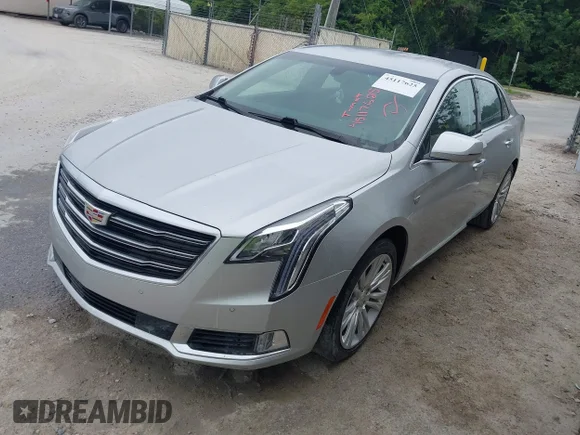 ✅ 2019 Cadillac XTS Luxury • VIN: 2G61M5S34K9112549 • Lot: 45117625. Wystawiony na IAAI z przebiegiem 39 817 mil. Bezpłatny archiwum sprzedaży aukcyjnych z USA i szczegółowy raport historii pojazdu na DreamBid. Zdjęcie 2.