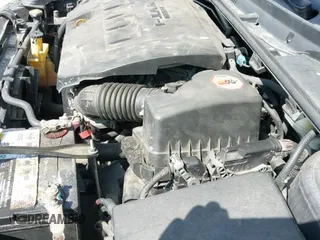 ✅ 2015 Toyota Corolla S Plus • VIN: 5YFBURHE4FP297855 • Лот: 43335508. Опубликован ранее на IAAI с пробегом 194 857 миль. Бесплатный доступ к архиву аукционных продаж из США и подробный отчёт об истории автомобиля на DreamBid. Изображение 19.