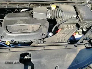 ✅ 2025 Chrysler Pacifica Limited • VIN: 2C4RC1GG8SR553849 • Lot: 92607325. Listed on Copart with 35,489 mi. Free auction sales archive from the USA and detailed vehicle history report at DreamBid. Image 14.