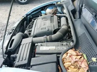 ✅ 2015 Volkswagen Beetle 1.8T • VIN: 3VWF17AT7FM645336 • Lot: 42907873. Wystawiony na IAAI z przebiegiem 108 018 mil. Bezpłatny archiwum sprzedaży aukcyjnych z USA i szczegółowy raport historii pojazdu na DreamBid. Zdjęcie 20.