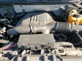 ✅ 2017 Lincoln Navigator Select • VIN: 5LMJJ3JT9HEL13356 • Lot: 85915915. Listed on Copart with 126,818 mi. Free auction sales archive from the USA and detailed vehicle history report at DreamBid. Image 17.