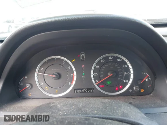 ✅ 2012 Honda Accord SE • VIN: 1HGCP2F62CA241459 • Lot: 43446698. Wystawiony na IAAI z przebiegiem 272 910 mil. Bezpłatny archiwum sprzedaży aukcyjnych z USA i szczegółowy raport historii pojazdu na DreamBid. Zdjęcie 7.
