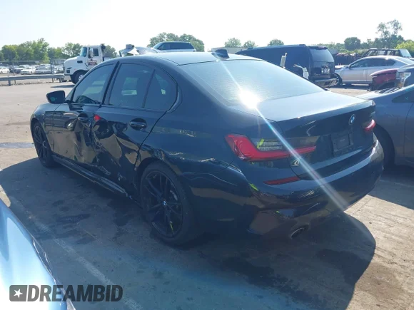 ✅ 2021 BMW 3 Series 330e xDrive • VIN: 3MW5P9J08M8B52752 • Lot: 42664424. Wystawiony na IAAI z przebiegiem 44 720 mil. Bezpłatny archiwum sprzedaży aukcyjnych z USA i szczegółowy raport historii pojazdu na DreamBid. Zdjęcie 3.