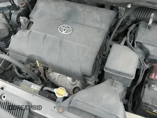 ✅ 2016 Toyota Sienna LE • VIN: 5TDJK3DC1GS144667 • Lot: 43697033. Listed on IAAI with 273,365 mi. Free auction sales archive from the USA and detailed vehicle history report at DreamBid. Image 20.