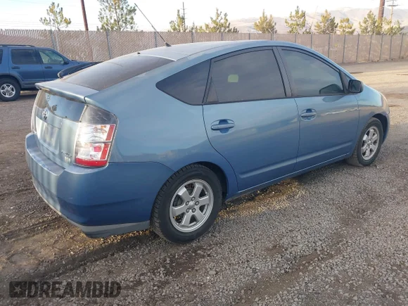 ✅ 2005 Toyota Prius • VIN: JTDKB22U353077272 • Lot: 44233092. Listed on IAAI with 196,442 mi. Free auction sales archive from the USA and detailed vehicle history report at DreamBid. Image 4.