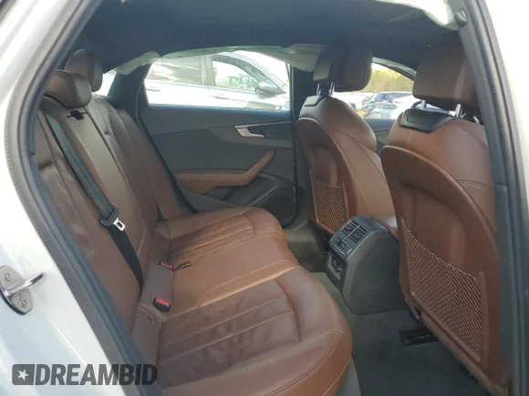 ✅ 2019 Audi A4 Premium Plus • VIN: WAUENAF47KA007531 • Lot: 79008704. Wystawiony na Copart z przebiegiem 99 623 mil. Bezpłatny archiwum sprzedaży aukcyjnych z USA i szczegółowy raport historii pojazdu na DreamBid. Zdjęcie 10.