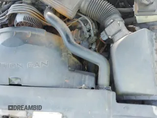 ✅ 1995 Ford Crown Victoria LX • VIN: 2FALP74W8SX206290 • Lot: 42780637. Wystawiony na IAAI z przebiegiem 76 453 mil. Bezpłatny archiwum sprzedaży aukcyjnych z USA i szczegółowy raport historii pojazdu na DreamBid. Zdjęcie 12.