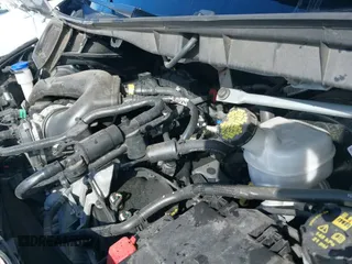 ✅ 2023 Ford Transit Cargo • VIN: 1FTBR3U88PKA07731 • Lot: 41781986. Wystawiony na IAAI z przebiegiem 37 044 mil. Bezpłatny archiwum sprzedaży aukcyjnych z USA i szczegółowy raport historii pojazdu na DreamBid. Zdjęcie 18.