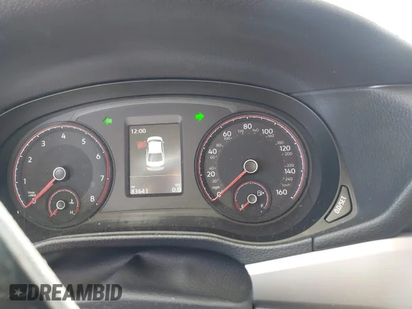 ✅ 2021 Volkswagen Passat SE • VIN: 1VWSA7A31MC003093 • Lot: 44341916. Wystawiony na IAAI z przebiegiem 83 641 mil. Bezpłatny archiwum sprzedaży aukcyjnych z USA i szczegółowy raport historii pojazdu na DreamBid. Zdjęcie 7.