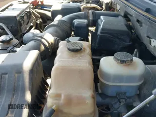 ✅ 2010 Ford F-150 XL • VIN: 1FTFW1CV3AKA13675 • Лот: 42920498. Опубликован ранее на IAAI с пробегом 293 015 миль. Бесплатный доступ к архиву аукционных продаж из США и подробный отчёт об истории автомобиля на DreamBid. Изображение 19.