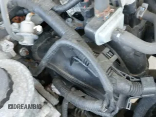 ✅ 2020 Toyota Tacoma SR • VIN: 5TFSX5EN1LX073119 • Lot: 42833890. Wystawiony na IAAI z przebiegiem 104 617 mil. Bezpłatny archiwum sprzedaży aukcyjnych z USA i szczegółowy raport historii pojazdu na DreamBid. Zdjęcie 18.