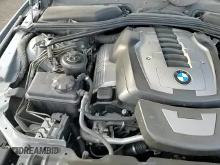 ✅ 2006 BMW 5 Series 550i • VIN: WBANB53586CP02981 • Lot: 84903254. Listed on Copart with 124,132 mi. Free auction sales archive from the USA and detailed vehicle history report at DreamBid. Image 13.