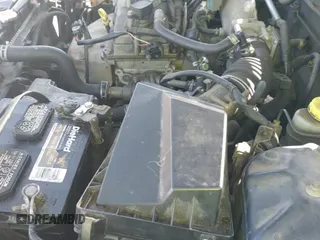 ✅ 2006 Nissan Sentra S • VIN: 3N1CB51D36L510640 • Lot: 43699102. Wystawiony na IAAI z przebiegiem 208 416 mil. Bezpłatny archiwum sprzedaży aukcyjnych z USA i szczegółowy raport historii pojazdu na DreamBid. Zdjęcie 12.