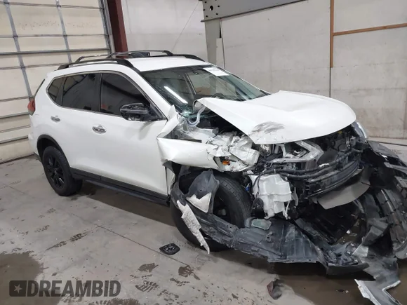✅ 2018 Nissan Rogue S • VIN: 5N1AT2MV1JC773567 • Лот: 44703248. Опубліковано раніше на IAAI з пробігом 70 353 миль. Безкоштовний доступ до архіву аукціонних продажів зі США та докладний звіт про історію автомобіля на DreamBid. Зображення 1.