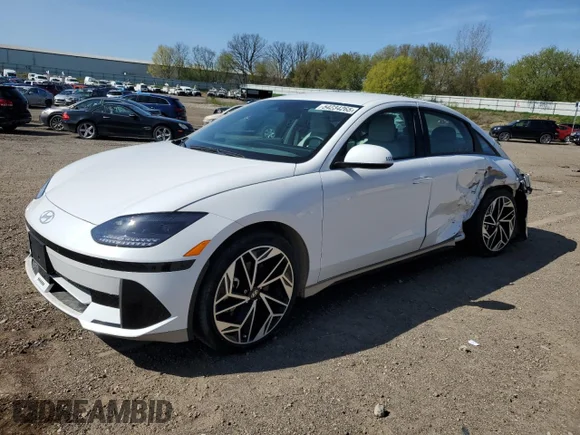 ✅ 2023 Hyundai Ioniq 6 SEL • VIN: KMHM34AA0PA021924 • Lot: 54234265. Wystawiony na Copart z przebiegiem 10 417 mil. Bezpłatny archiwum sprzedaży aukcyjnych z USA i szczegółowy raport historii pojazdu na DreamBid. Zdjęcie 1.
